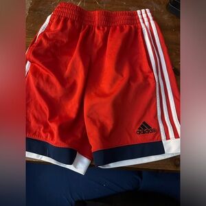 adidas boys gym shorts red white black medium 10/12